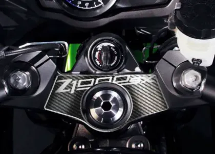 Protector pentru trei pasageri PPSK6P/PR3144 KAWASAKI Z1000SX 2011-2016.