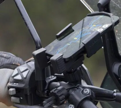 Suport telefon SHAD X-FRAME X0SG00H - Suport pe ghidon