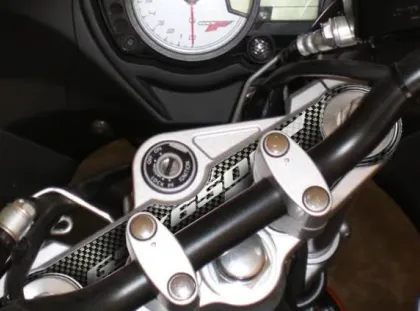 Προστατευτικό τριών επιβατών PPSS14P/PR3197 SUZUKI GSX650F 2008-2014.