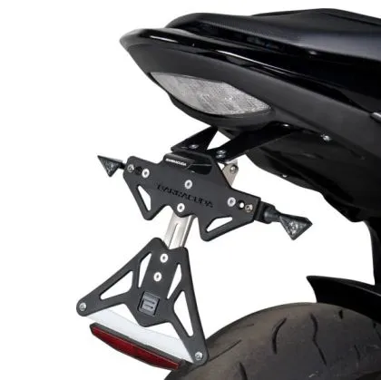 Стойка за номер BARRACUDA Suzuki GSR 750