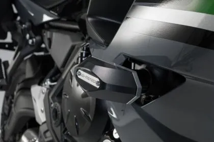 Crash plugs SW-MOTECH FRAME SLIDER KIT NINJA 650 ABS