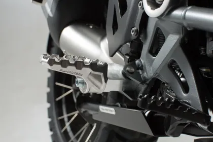 Motorcycle footrest SW-MOTECH EVO FOOTREST KIT MT-09 ABS 22