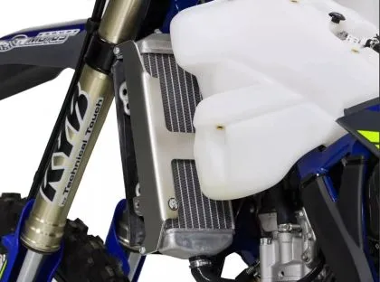 Προστατευτικά ψυγείου AXP RACING RADIATOR BRACE SHERCO 24- BK