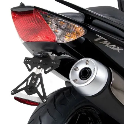Κάτοχος πινακίδας κυκλοφορίας BARRACUDA Yamaha T-MAX (2008-2011)