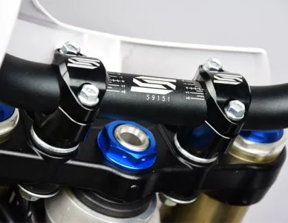 Brackets for OEM SCAR 28.6mm tricycle