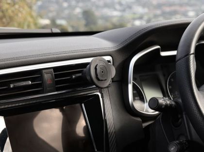 Wireless charger QUAD LOCK MAG Wireless Charging Head v2