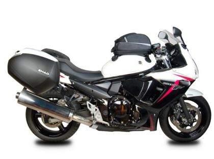 Kit de montare pentru carcase SHAD 3P SYSTEM SUZUKI BANDIT 650/1250 '11