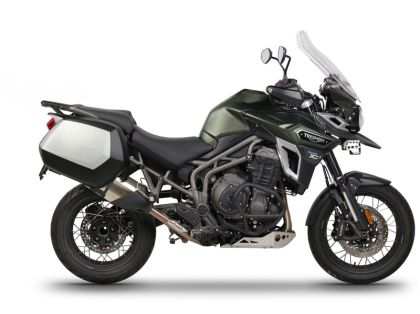 Монтажен комплект за куфари SHAD 3P SYSTEM TRIUMPH EXPLORER 1200 16' 17'