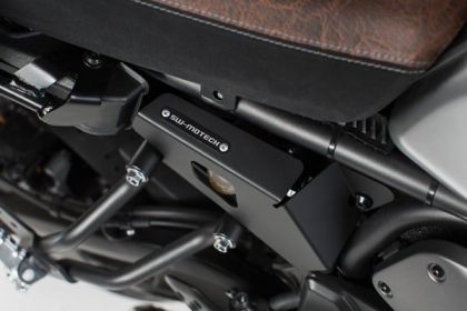 Brake fluid reservoir protector SW-MOTECH BRAKE RESERVOIR GUARD SET 1