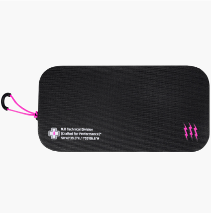 Водоустойчив калъф за аксесоари Muc-Off  Waterproof Essentials Case - Black