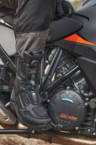 Mото ботуши SHIMA STRATO WP BLACK