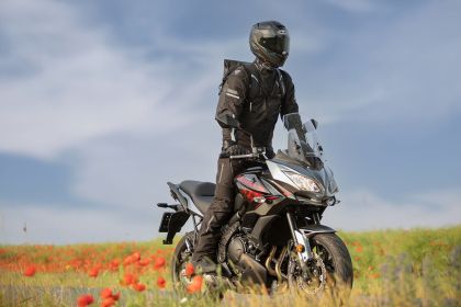 Geaca Modeka Aenergy Negru/Alb