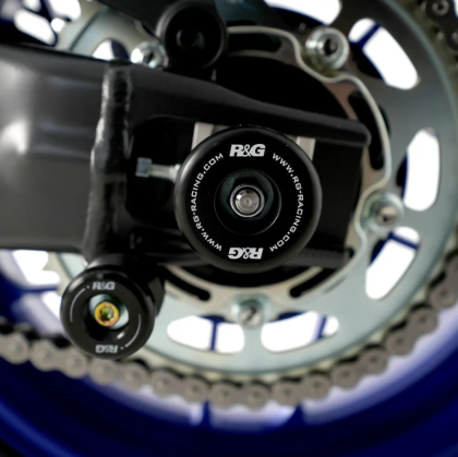 R&G RACING Swingarm Protector Yamaha MT09 / Tracer 900 Axle Crash Plugs