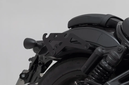 Комплект странични чанти SW-MOTECH SIDEBAG SYS LEGEND LH2/LH. Honda CMX1100 Rebel SC87 (24-26).