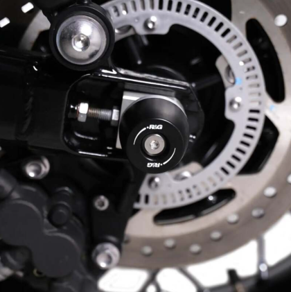 Προστατευτικά τάπες άξονα R&G RACING για ψαλίδι Triumph Scrambler 900 23 / Speed Twin 1200 24-26 / 900 25-26