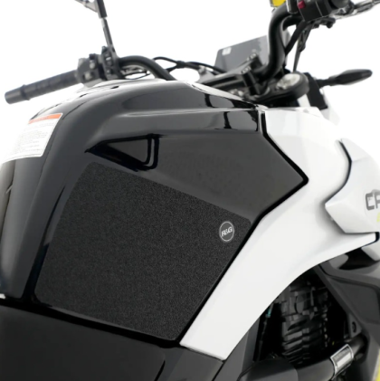 Προστατευτικό ρεζερβουάρ R&G RACING Προστατευτικά Πρόσφυσης Ρεζερβουάρ (Σετ 2 Τεμαχίων) - Μαύρο CFMOTO 650NK 22-24