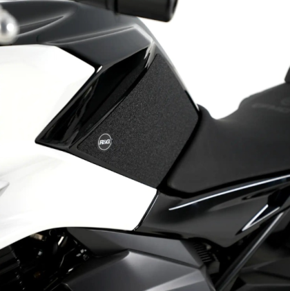 Προστατευτικό ρεζερβουάρ R&G RACING Προστατευτικά Πρόσφυσης Ρεζερβουάρ (Σετ 2 Τεμαχίων) - Μαύρο CFMOTO 650NK 22-24