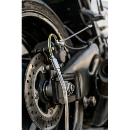 Συσκευή εξαέρωσης φρένων