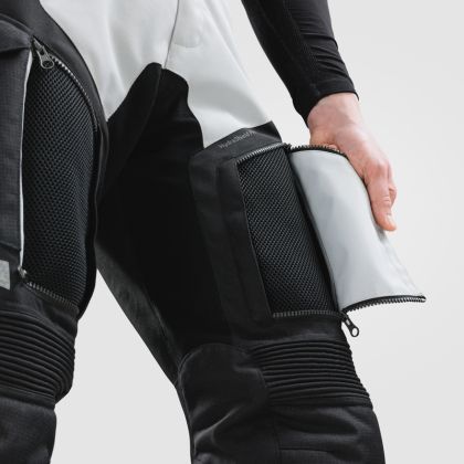 Pantaloni de motocicletă REBELHORN CUBBY-V-NEGRU/GRI