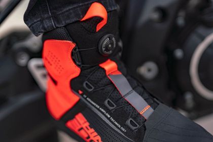 Ghete moto SHIMA EDGE VENT Roșii