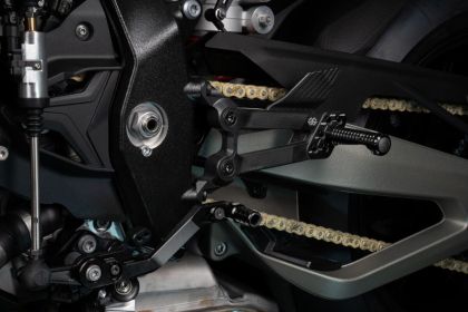 Rear footrests FXR matte black BMW GILLES FXR2-BM01-BD