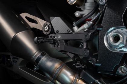 Rear footrests FXR matte black BMW GILLES FXR2-BM01-BD
