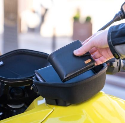 SHAD E02C Motorcycle Tank Bag