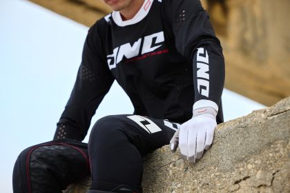 Γάντια Motocross ONE INDUSTRIES V-197 ICE WHITE