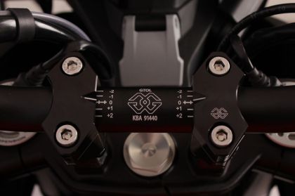 Lifters 2DGT BK GILLES 2DGT-09-24-B