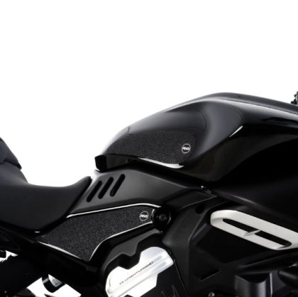 Protecție rezervor R&G RACING Set tampoane de tracțiune pentru rezervor 4 bucăți Negre Ducati Diavel V4 23-25