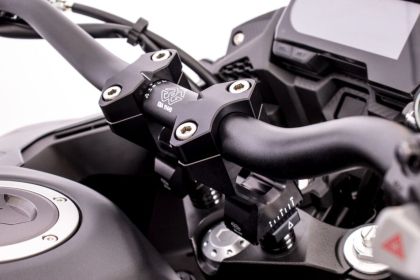 Ρυθμιζόμενη ανύψωση τιμονιού 2DGT GILLES 2DGT-04-21-B