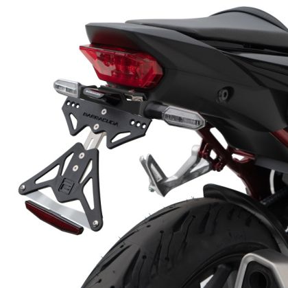 СТОЙКА ЗА НОМЕР BARRACUDA - ЗА ОРИГИНАЛНИ МИГАЧИ Honda Hornet 750 2023