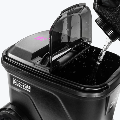 Mobile water jetter MUC-OFF Moto Starter Bundle