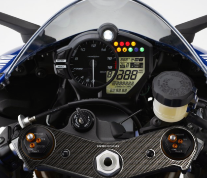 Protector for three-passenger YAMAHA R6 2017-2020.