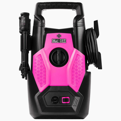 Water jet complete with Muc-Off 20212 motorcycle cleaners