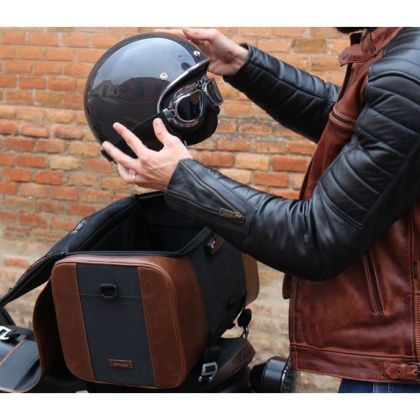 Leather motorcycle case SHAD SR28 CAFE RACER