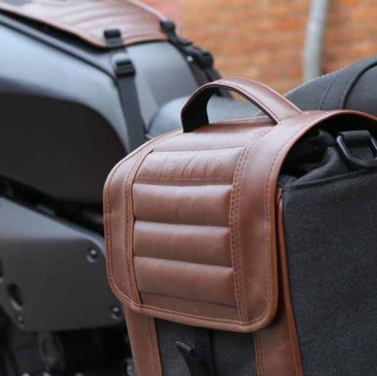 SHAD SR38 Cafe Racer Leather Saddlebag