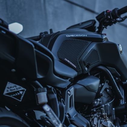 Protectie rezervor YAMAHA MT-07 2018-2020. NEGRU