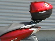 Монтажен комплект за куфари SHAD TOP MASTER HONDA DYLAN125 02/08-150