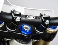 Handlebar clamps 28.6 SCAR TRIPLE BLACK