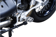 Suporturi pentru picioare pentru motocicletă SW-MOTECH KIT SUPORT PICIOR ION G 310 R ABS 20