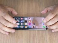 Стъклен протектор за екран QUAD LOCK - iPhone 13/13 Pro