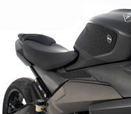 Apărătoare rezervor R&G RACING Mânere de tracțiune rezervor NEGRE Triumph Daytona 660 24-25