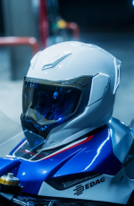 ICON Ultraflite™ Solid MIPS® WHITE helmet