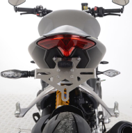 Suport plăcuță de înmatriculare R&G RACING - Argintiu Triumph Speed Triple 1200 RS 21-24