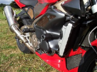 Crash plugs R&G RACING Aero Crash Protectors Black Aprilia Tuono 1000 03-05