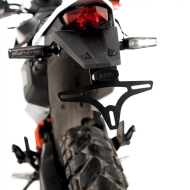 Suport plăcuță de înmatriculare R&G RACING KTM 390 ADVR 25-26 / ADV 25 / SMCR 390 26 / 125 26