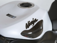 Slider rezervor R&G RACING Slider rezervor carbon Kawasaki Ninja ZX6R 09-16