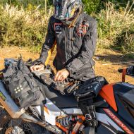 Geantă crossbody Kriega R8